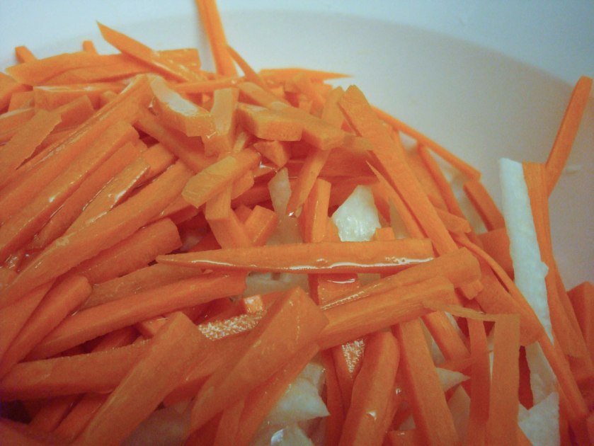 Hand-Shredded Carrots and Jicama